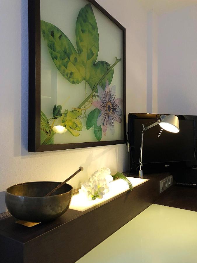 Grosse Wohnung Mit 2 Schlafzimmern Altensteig Buitenkant foto