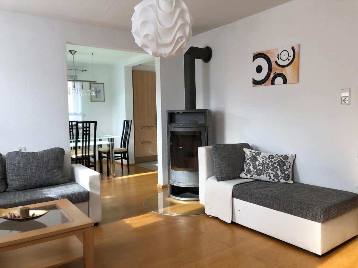 Grosse Wohnung Mit 2 Schlafzimmern Altensteig Buitenkant foto